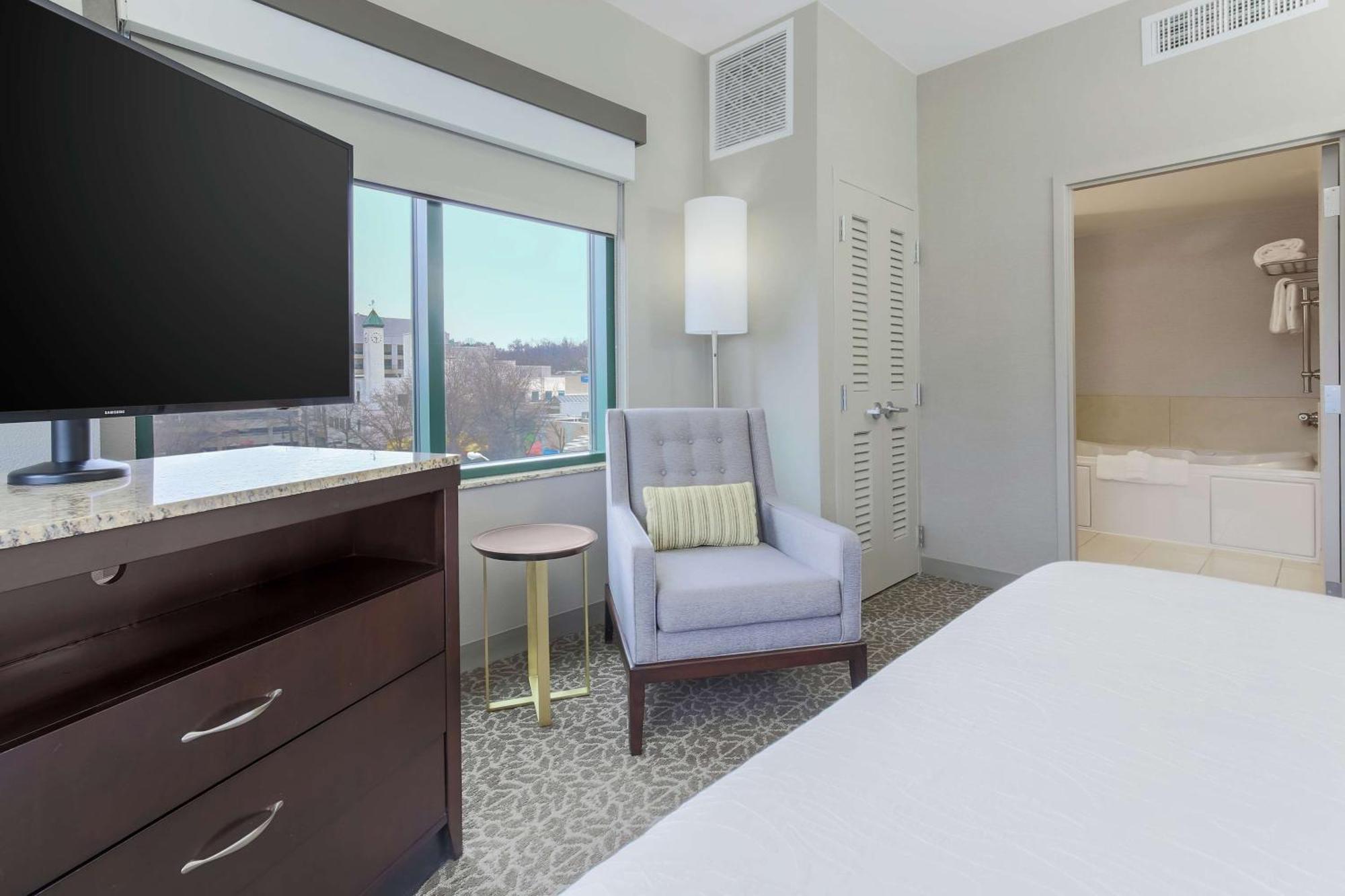 Hilton Garden Inn Shirlington Arlington Buitenkant foto
